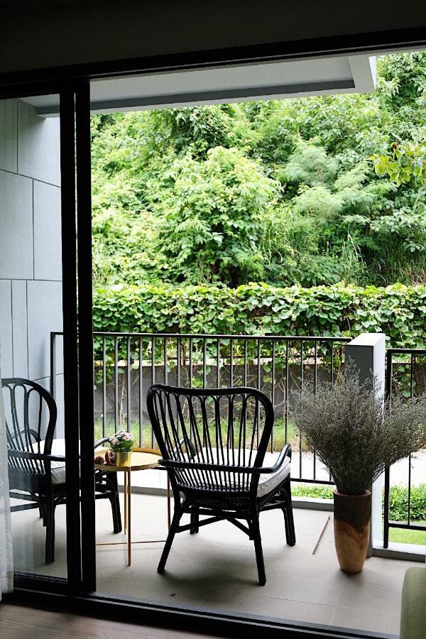 23 Degree Khaoyai 2 Bedroom Tropical Style Ban Huai Sok Noi エクステリア 写真